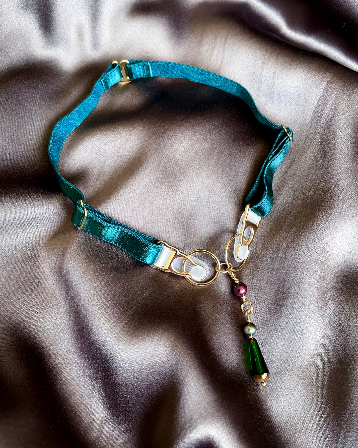 Garter Choker with Droplet Pendant - Teal
