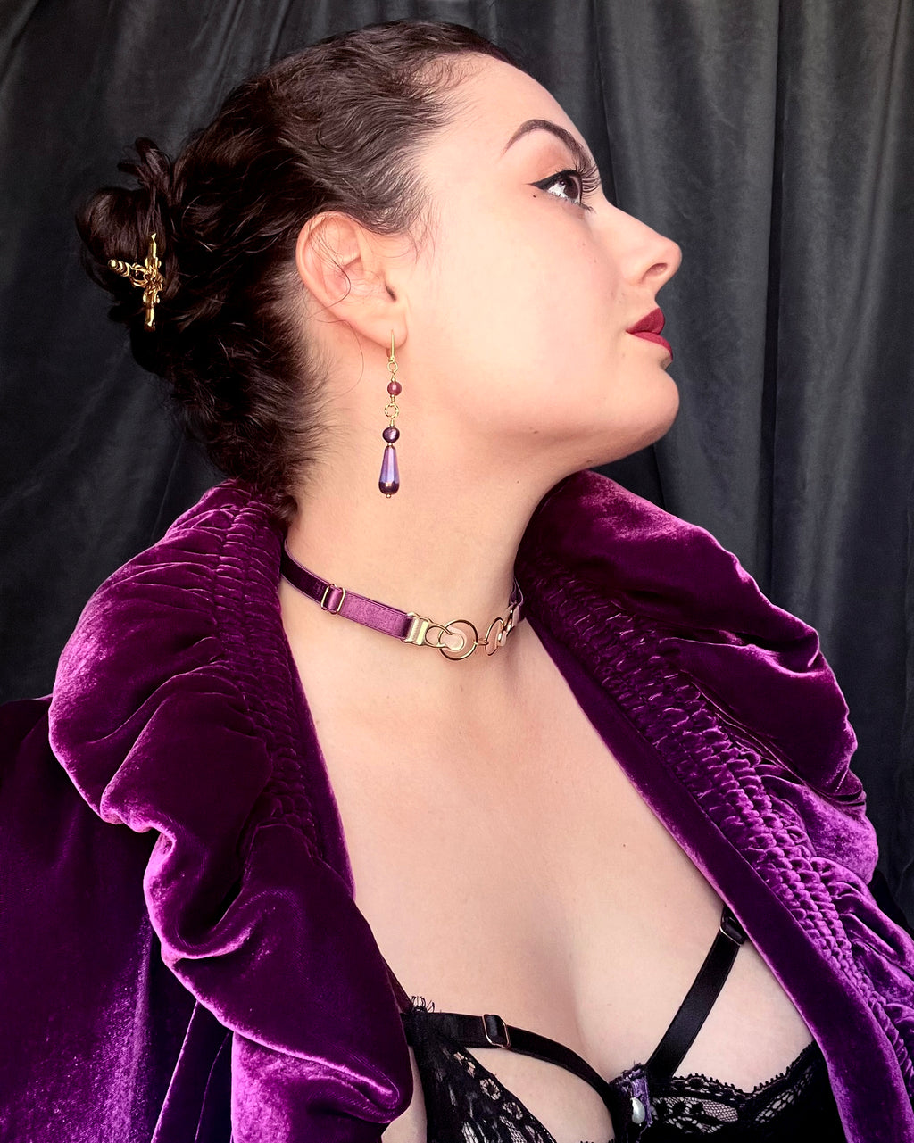 Garter Choker - Plum